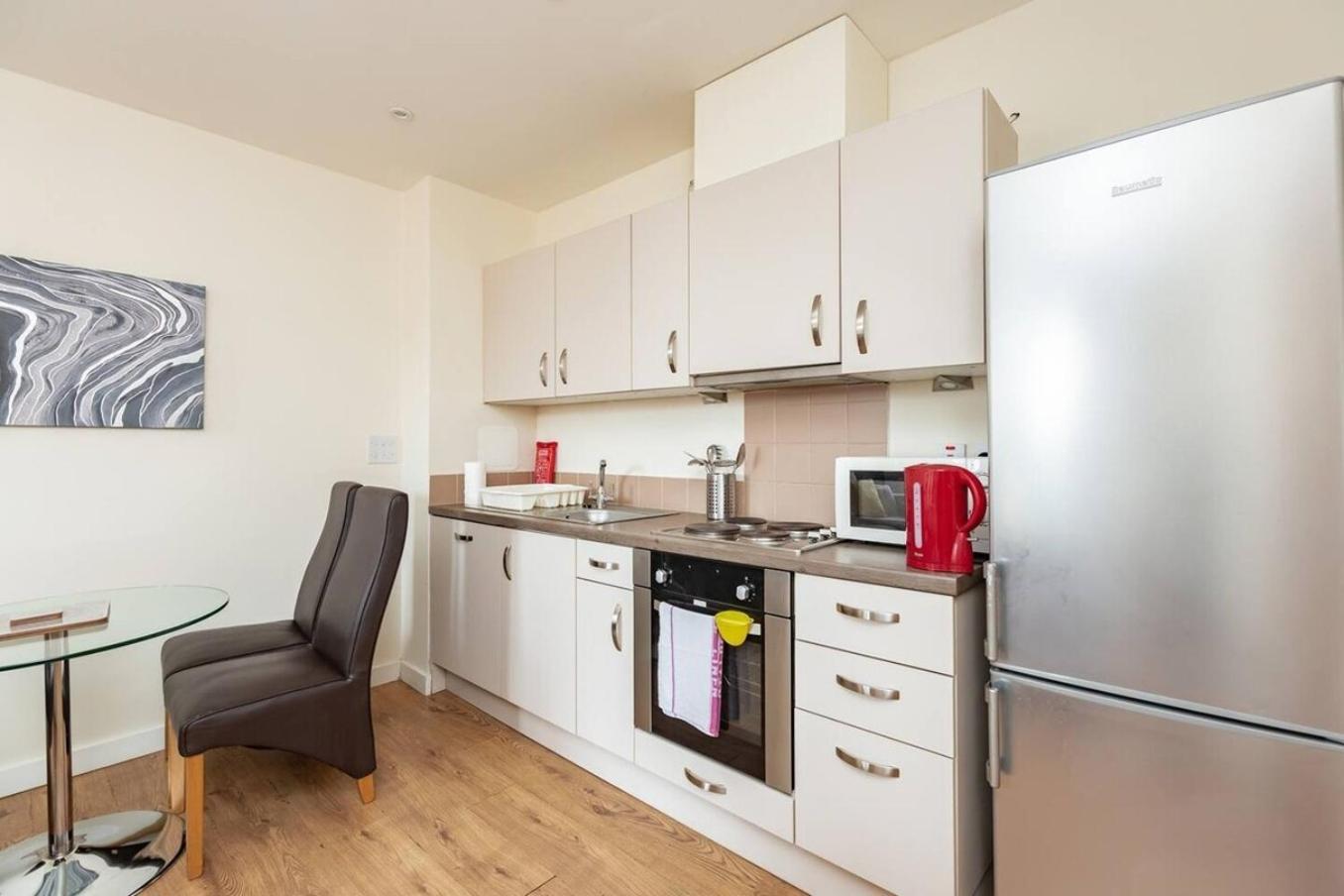 Maidstone Heights By Kasar Stays Bagian luar foto
